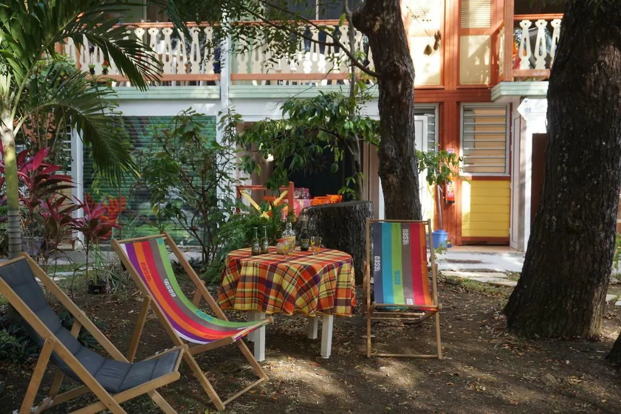 Appartements Residence Mahoghany Sainte-Anne Apartmán
